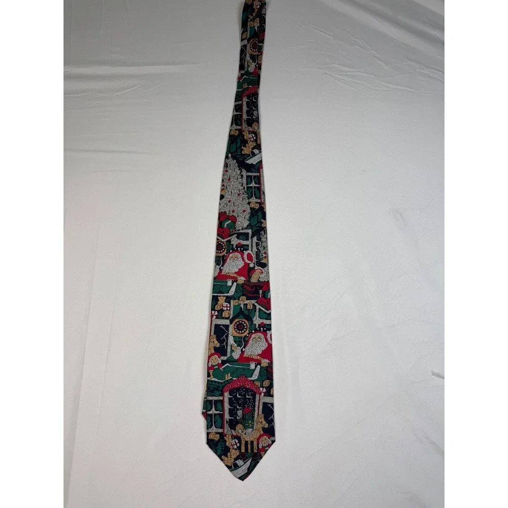 Cape Cod Neckwear Vintage Christmas Santa Workshop Novelty Print Silk Blend Tie